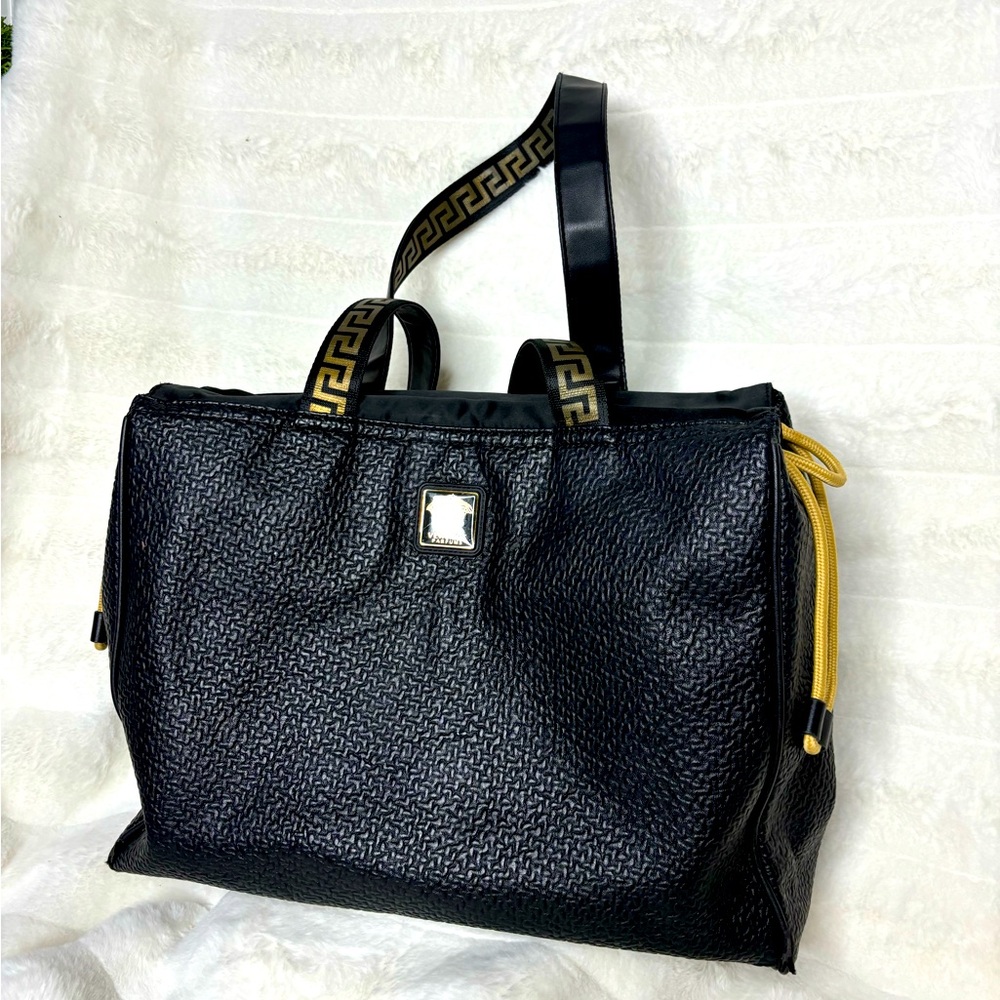 Versace Parfums Duffle Bag/ Weekender Black, 16x12x5, Good condition, see photos